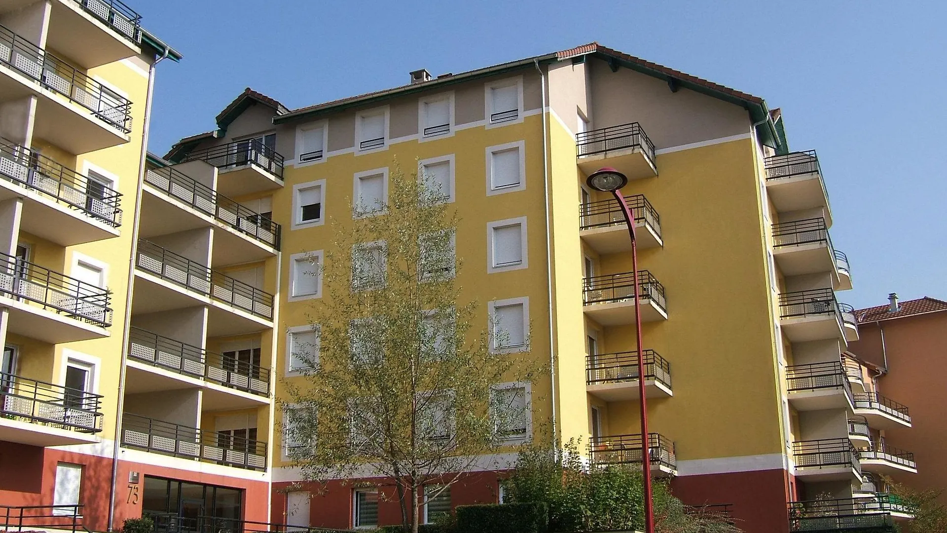 Aparthotel Sejours & Affaires Geneve Saint Genis